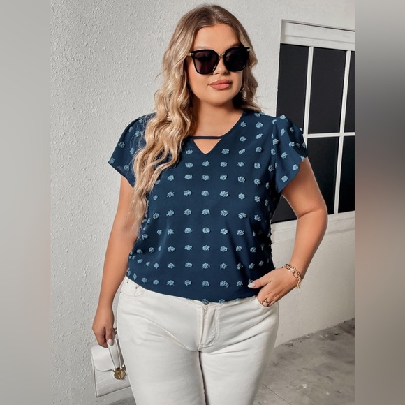 Plus Size Swiss Dot V-Neck Flutter Sleeve Tee Peacock Blue - Picture 4 of 6